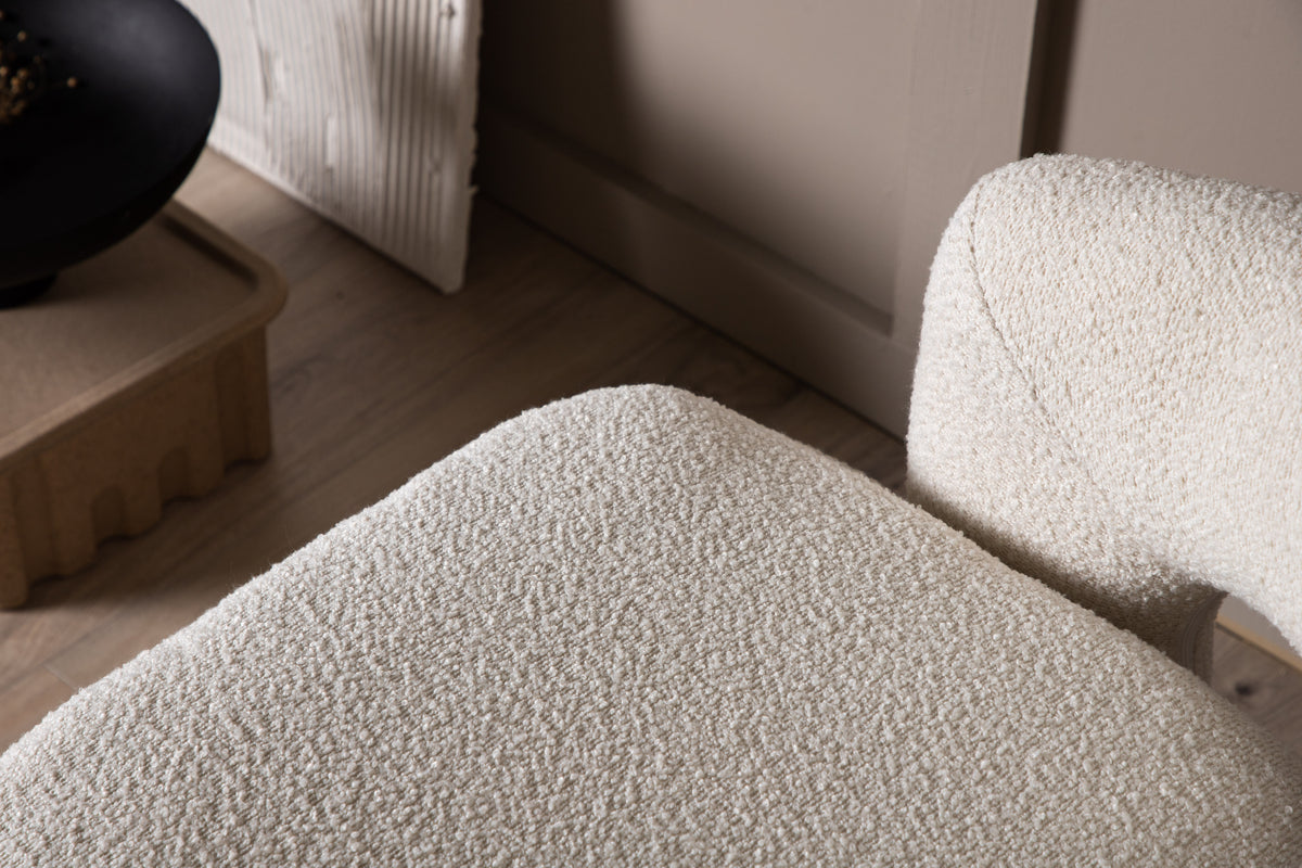 Lounge Chair "Laurel"