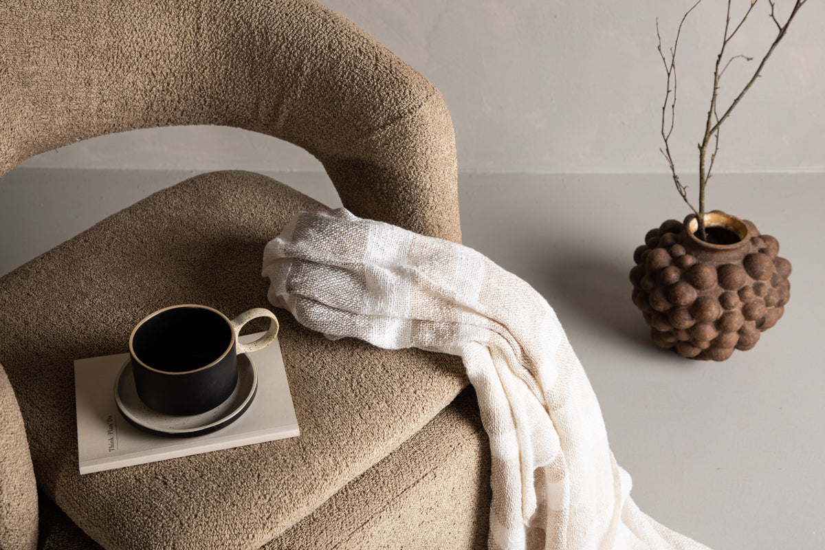 Lounge Chair "Laurel"