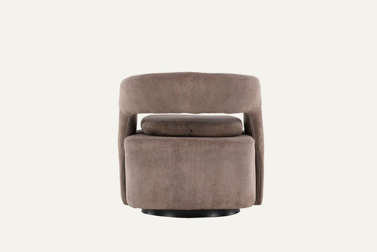 Lounge Chair "Laurel"