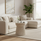 Bonne Beistelltisch mit Groove Design im Wohnzimmer