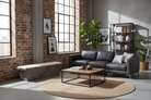 Kellogg Bank - Wohnzimmer an der Wand